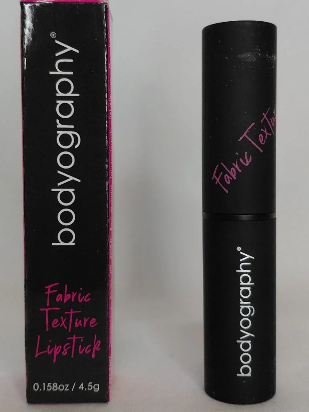 Bodyography - Fabric Texture Lipstick in Silk (Coral Peach)